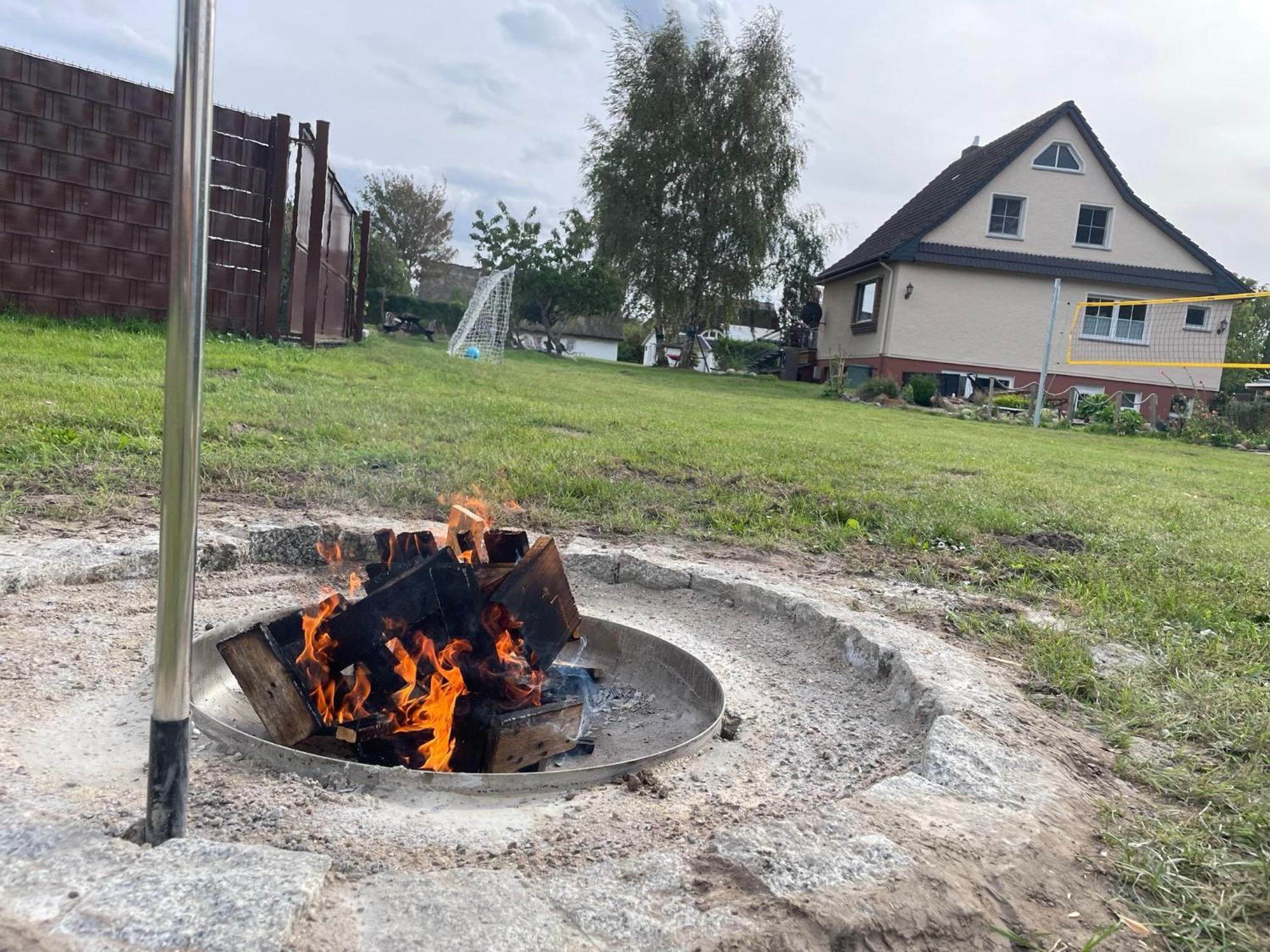 Reetferienhaus - Schaprode Hafen Exteriör bild