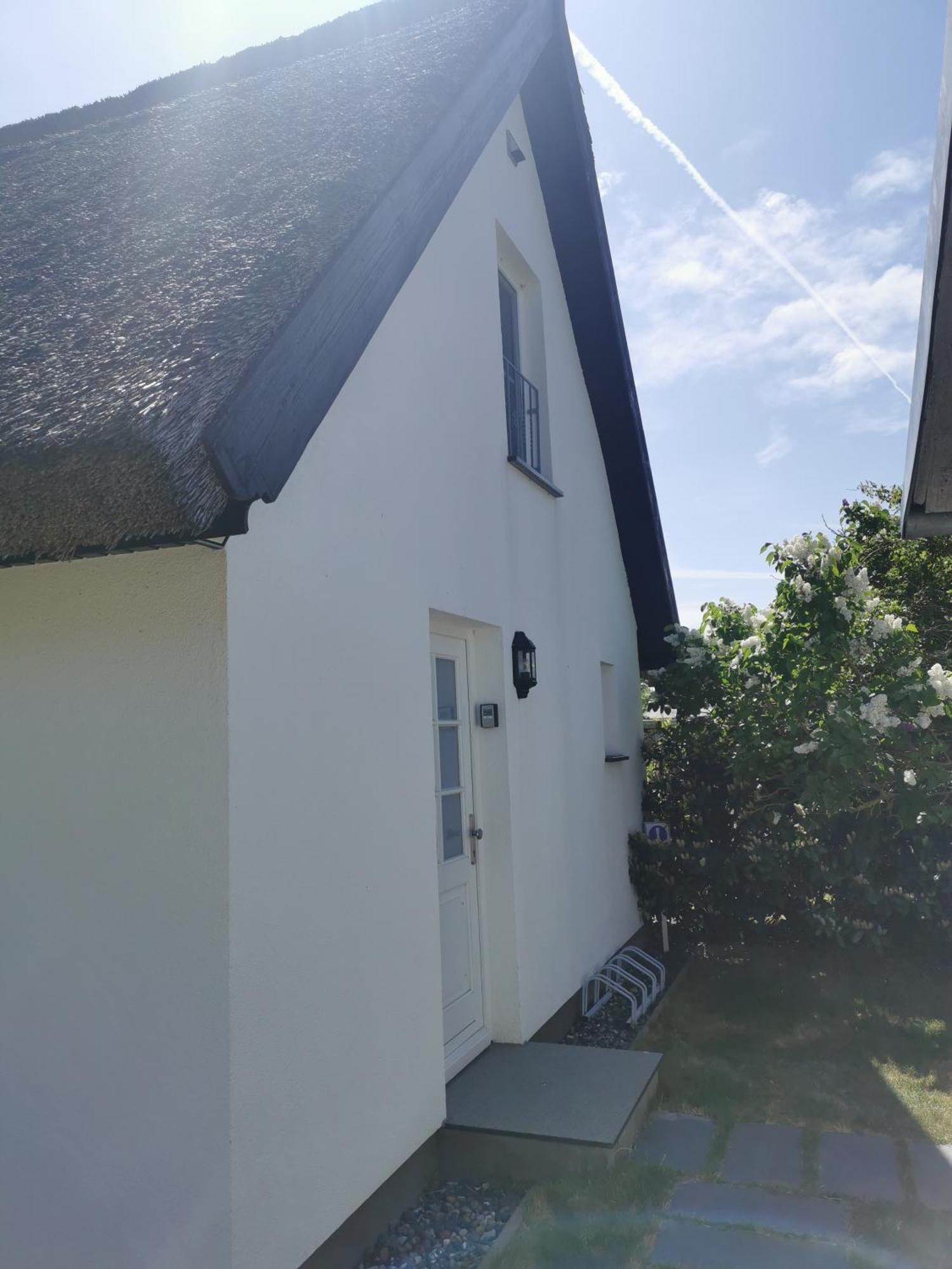 Reetferienhaus - Schaprode Hafen Exteriör bild